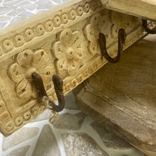 Load image into Gallery viewer, Antique 4x hook