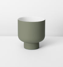 Load image into Gallery viewer, Romo Planter